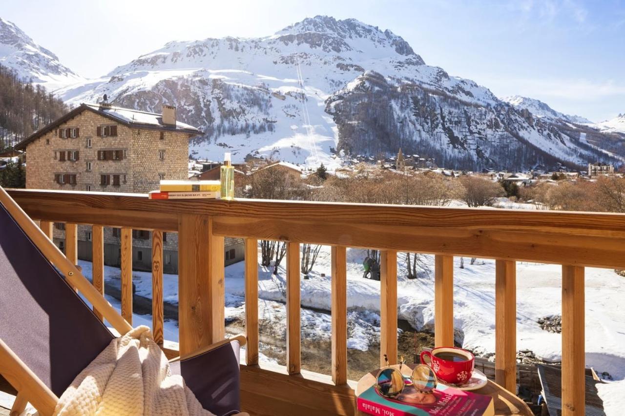 - Village Montana Hotel 3*